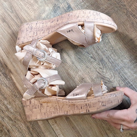 BOC Strappy Heeled Sandal Size 9M - Picture 3 of 14